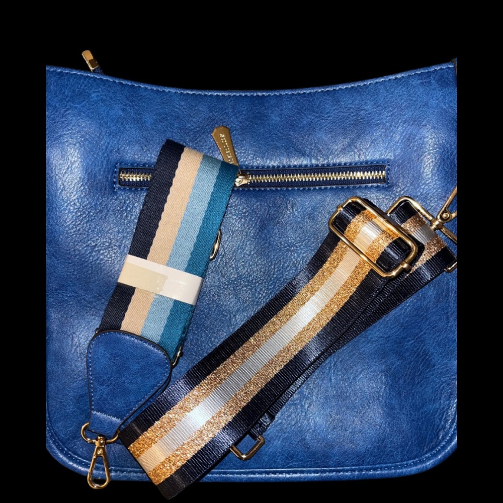 Blue faux leather bag